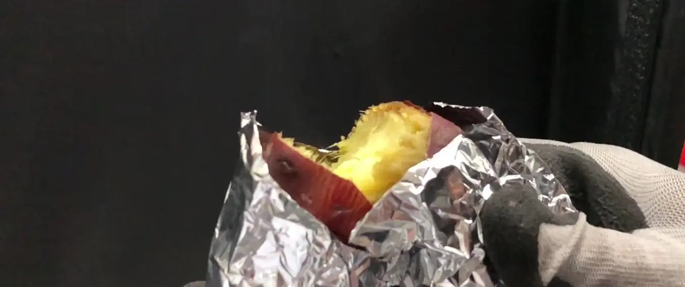 焼きたてのホクホク系焼き芋